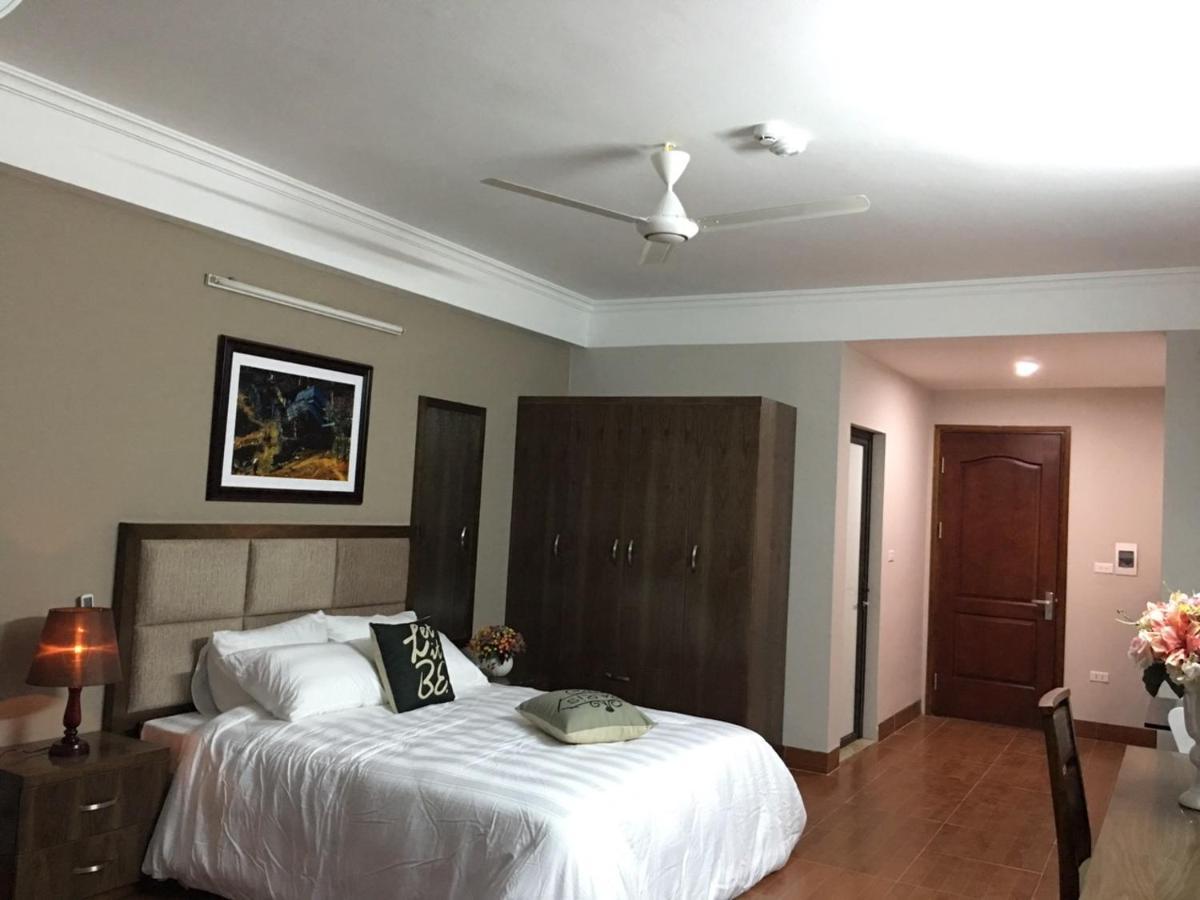 ISTAY Hotel Apartment 1 Hanoi Buitenkant foto