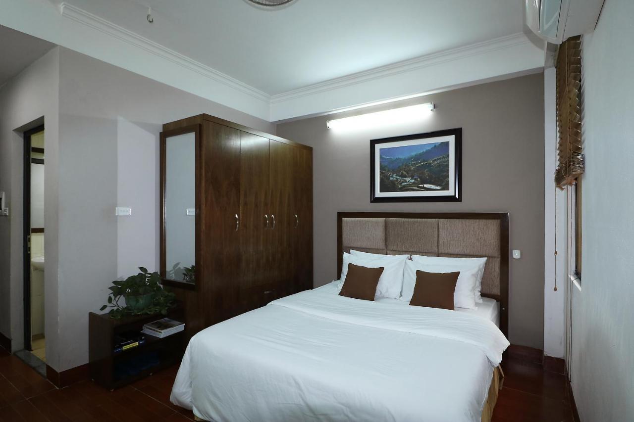 ISTAY Hotel Apartment 1 Hanoi Buitenkant foto