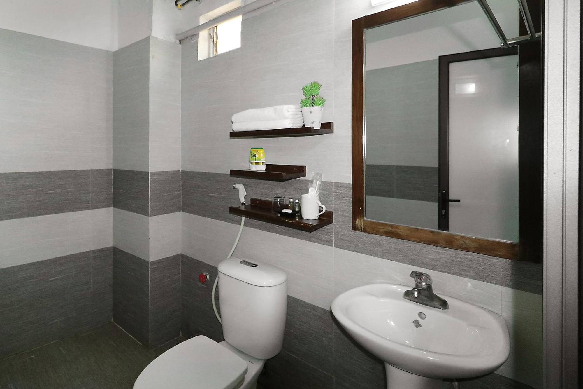 ISTAY Hotel Apartment 1 Hanoi Buitenkant foto